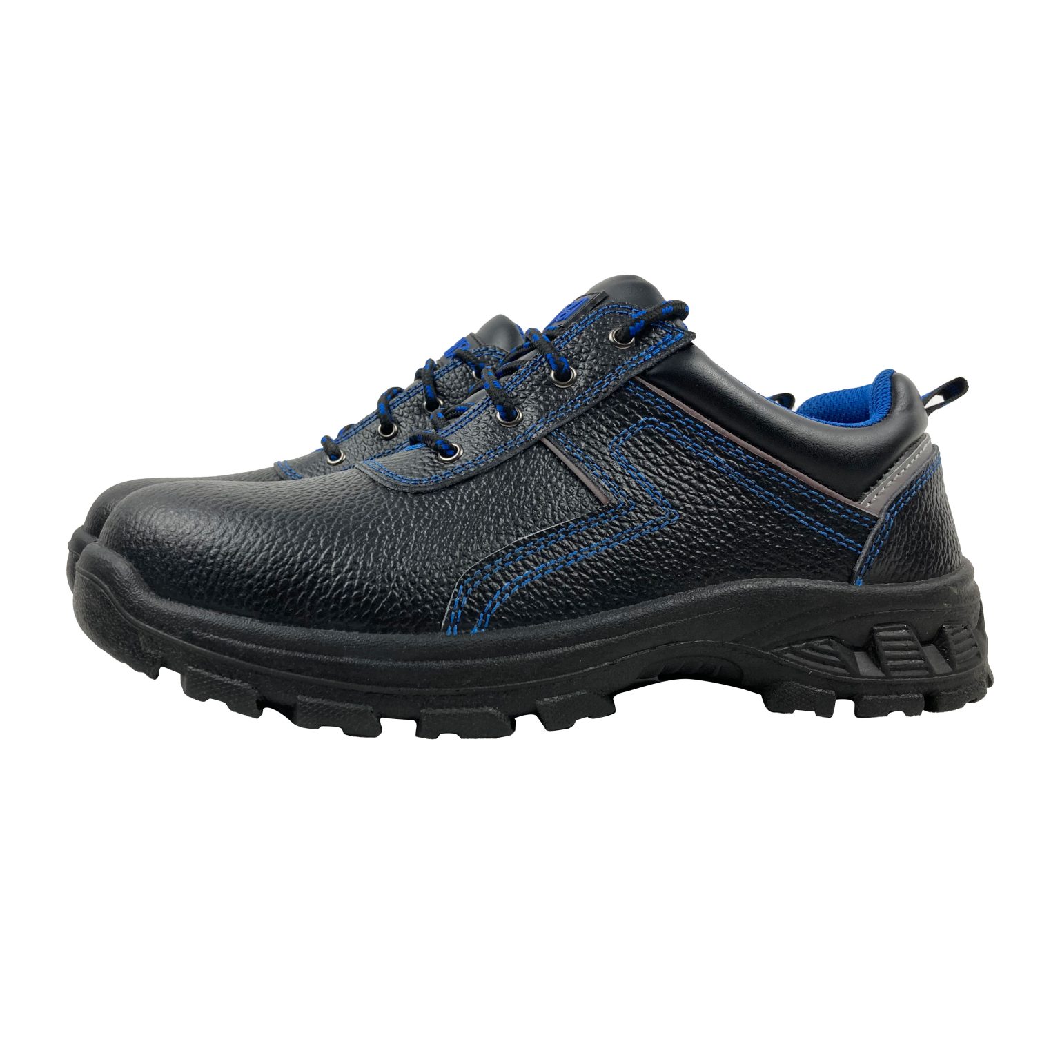breathable buffalo safety shoes outsole detail